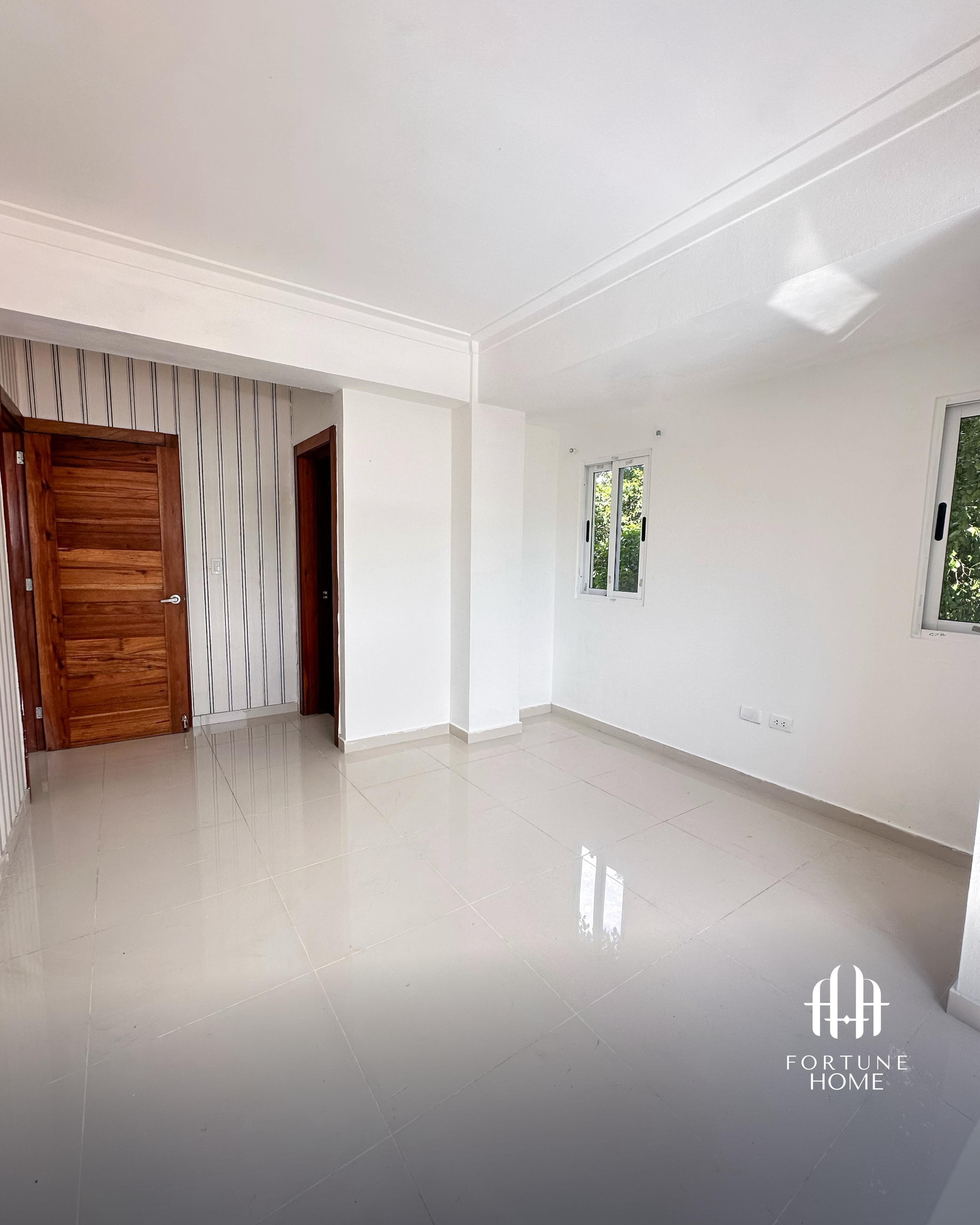 DE OPORTUNIDAD, el millon! 3 habitaciones.